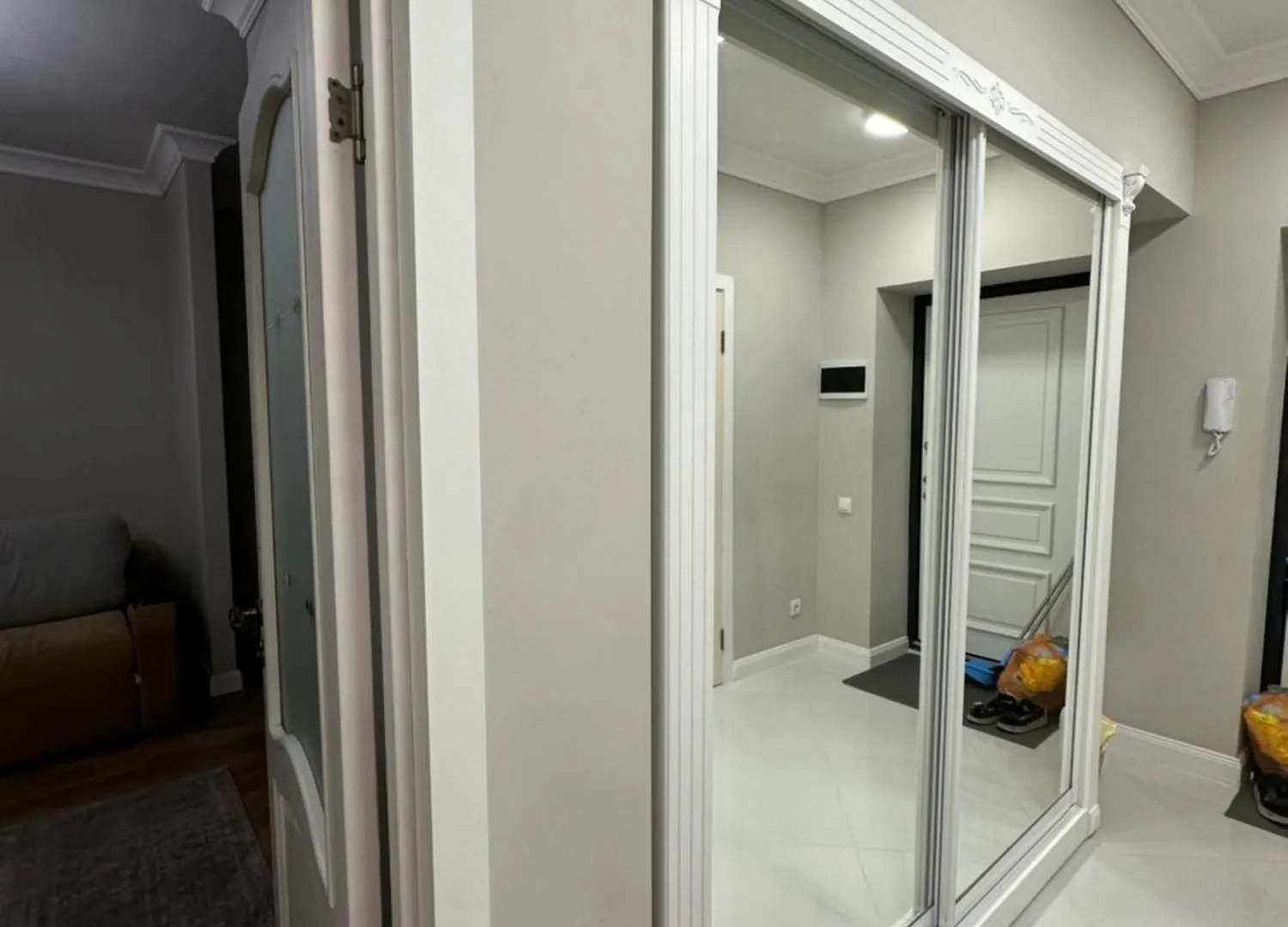 Comfortable Apartment In Almaty
